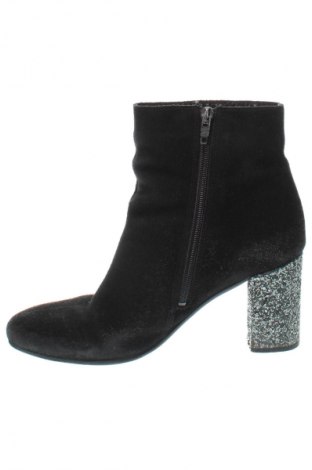 Botine de damă, Mărime 39, Culoare Negru, Preț 199,00 Lei