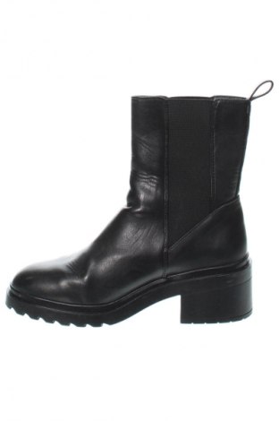 Botine de damă Amazon Essentials, Mărime 38, Culoare Negru, Preț 157,99 Lei