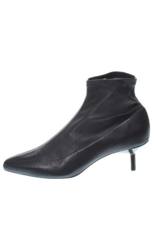 Botine de damă Claudie Pierlot, Mărime 39, Culoare Albastru, Preț 327,99 Lei