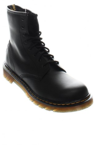 Damskie botki Dr. Martens, Rozmiar 38, Kolor Czarny, Cena 1 042,29 zł