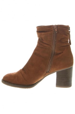 Damen Stiefeletten Graceland, Größe 38, Farbe Braun, Preis 22,79 €