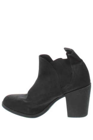 Botine de damă H&M Divided, Mărime 38, Culoare Negru, Preț 99,99 Lei