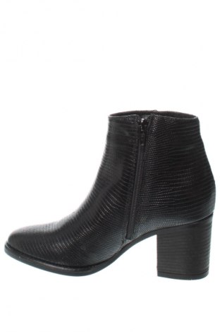 Botine de damă Jonak, Mărime 37, Culoare Negru, Preț 643,99 Lei