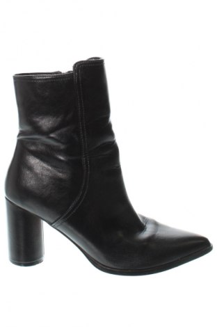 Damen Stiefeletten Reserved, Größe 38, Farbe Schwarz, Preis 33,49 €