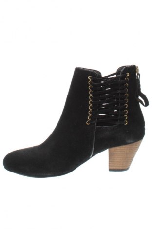 Botine de damă Superdry, Mărime 38, Culoare Negru, Preț 127,92 Lei