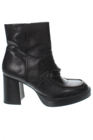 Botine de damă Tamaris, Mărime 40, Culoare Negru, Preț 207,99 Lei