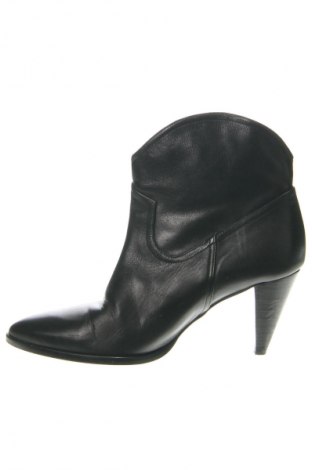 Botine de damă Uterque, Mărime 39, Culoare Negru, Preț 190,99 Lei