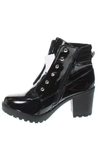 Botine de damă Yours, Mărime 41, Culoare Negru, Preț 99,99 Lei