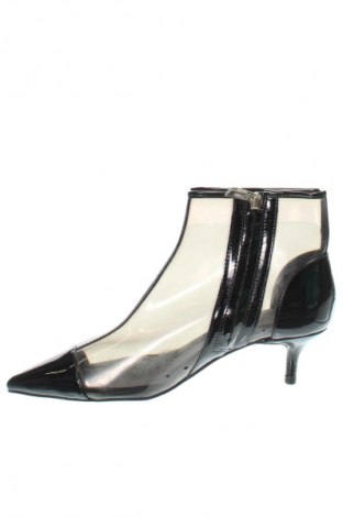 Botine de damă Zara, Mărime 37, Culoare Negru, Preț 67,99 Lei