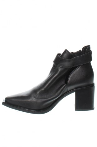 Botine de damă Zign, Mărime 39, Culoare Negru, Preț 283,49 Lei