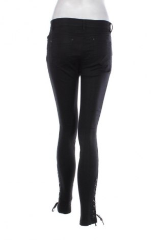 Blugi de femei Crazy World, Mărime S, Culoare Negru, Preț 22,99 Lei