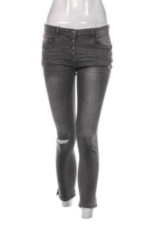 Damen Jeans Gina, Größe S, Farbe Grau, Preis € 7,99