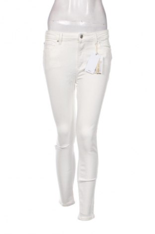 Damen Jeans Mango, Größe M, Farbe Weiß, Preis 16,99 €