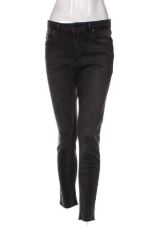 Damen Jeans NA-KD, Größe M, Farbe Grau, Preis € 20,99