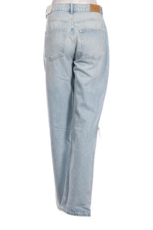 Damskie jeansy Perfect Jeans By Gina Tricot, Rozmiar M, Kolor Niebieski, Cena 86,99 zł