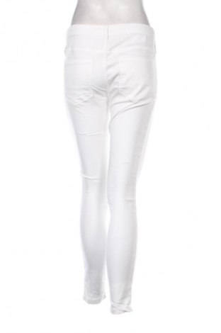 Damen Jeans Sinsay, Größe M, Farbe Weiß, Preis 5,12 €