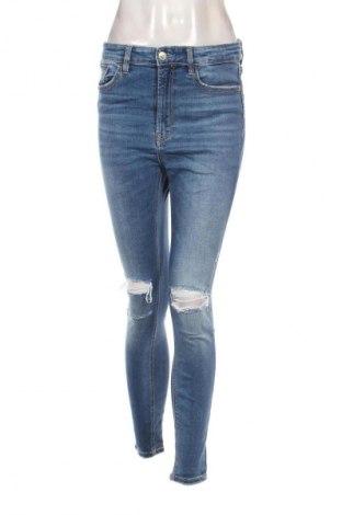 Damen Jeans Stradivarius, Größe M, Farbe Blau, Preis 5,99 €