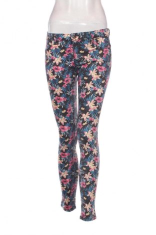 Blugi de femei Stradivarius, Mărime S, Culoare Multicolor, Preț 14,99 Lei