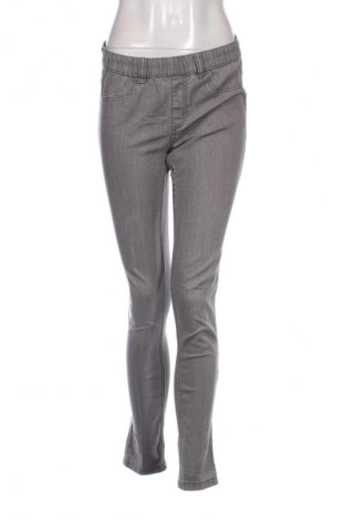 Damen Jeans Tchibo, Größe S, Farbe Grau, Preis 9,49 €