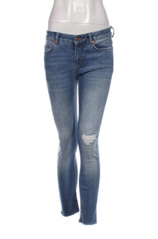 Damskie jeansy Vero Moda, Rozmiar M, Kolor Niebieski, Cena 19,99 zł