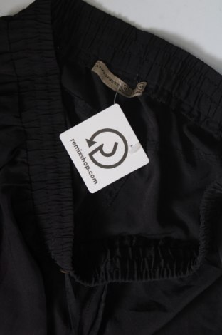 Pantaloni scurți de femei Atmosphere, Mărime XS, Culoare Negru, Preț 20,99 Lei