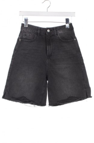 Damen Shorts Cropp, Größe XS, Farbe Grau, Preis 10,99 €