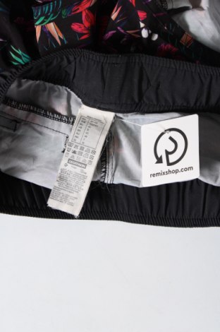 Pantaloni scurți de femei Decathlon, Mărime M, Culoare Multicolor, Preț 18,99 Lei