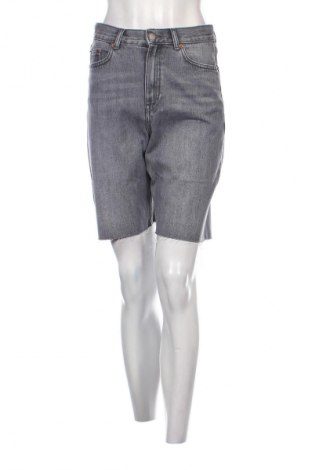 Dámske kraťasy  Dr. Denim, Veľkosť XS, Farba Sivá, Cena  9,95 €