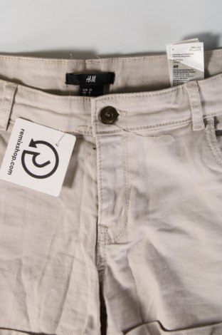 Pantaloni scurți de femei H&M, Mărime M, Culoare Bej, Preț 20,49 Lei