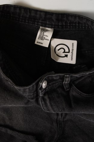 Pantaloni scurți de femei H&M, Mărime M, Culoare Negru, Preț 25,99 Lei