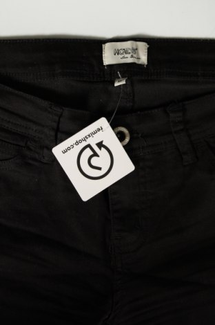 Pantaloni scurți de femei Haily`s, Mărime M, Culoare Negru, Preț 28,99 Lei