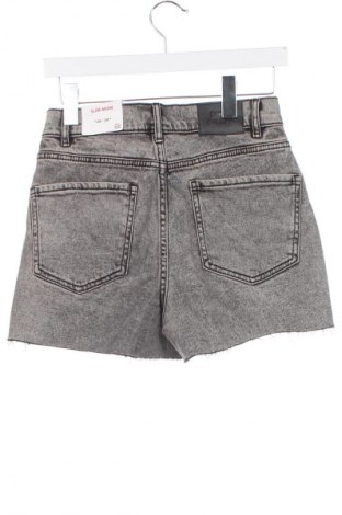 Damen Shorts Jennyfer, Größe XS, Farbe Grau, Preis 8,99 €