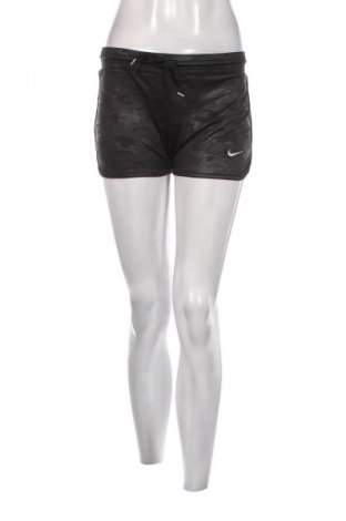 Damen Shorts Nike, Größe M, Farbe Schwarz, Preis € 13,49