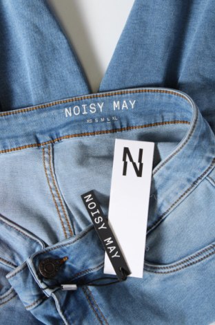 Damen Shorts Noisy May, Größe L, Farbe Blau, Preis € 8,99