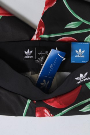 Dámske legíny  Adidas Originals, Veľkosť XS, Farba Viacfarebná, Cena  39,95 €