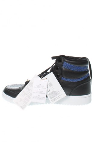 Încălțăminte de damă Adidas Originals, Mărime 40, Culoare Negru, Preț 233,99 Lei