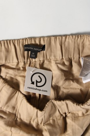 Pantaloni de femei Banana Republic, Mărime M, Culoare Bej, Preț 62,99 Lei