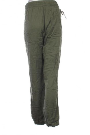 Pantaloni de femei Belle Curve, Mărime 3XL, Culoare Verde, Preț 151,79 Lei