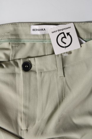 Pantaloni de femei Bershka, Mărime M, Culoare Verde, Preț 151,79 Lei