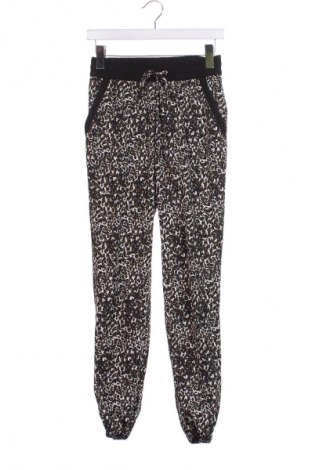 Pantaloni de femei Clockhouse, Mărime XS, Culoare Multicolor, Preț 19,99 Lei