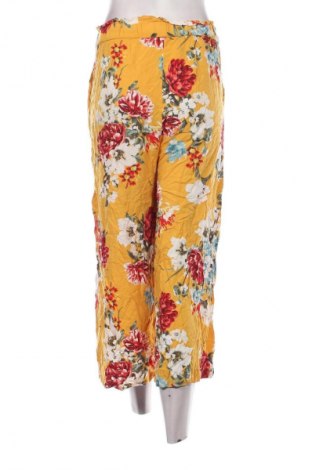 Pantaloni de femei Gina Tricot, Mărime M, Culoare Multicolor, Preț 27,99 Lei