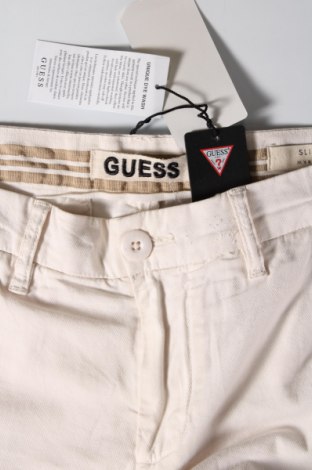 Дамски панталон Guess, Размер M, Цвят Бял, Цена 39,99 лв.