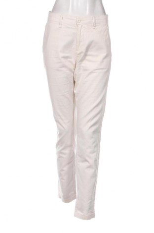 Pantaloni de femei Guess, Mărime M, Culoare Alb, Preț 147,99 Lei