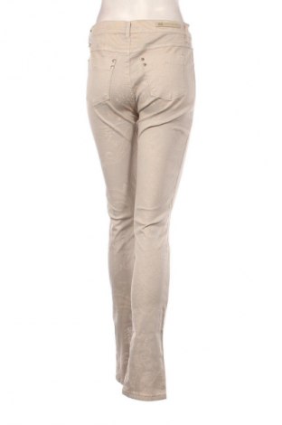 Damenhose Jeans By Bessie, Größe L, Farbe Beige, Preis 8,70 €