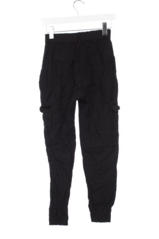 Pantaloni de femei Lefties, Mărime S, Culoare Negru, Preț 26,99 Lei