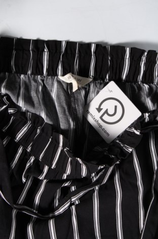 Damenhose Review, Größe S, Farbe Schwarz, Preis 10,99 €