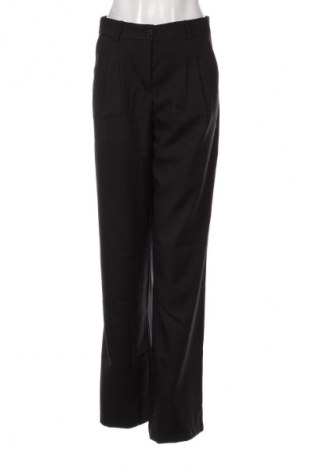 Pantaloni de femei Trendyol, Mărime M, Culoare Negru, Preț 165,99 Lei