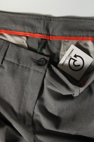 Damenhose United Colors Of Benetton, Größe M, Farbe Grau, Preis € 4,67