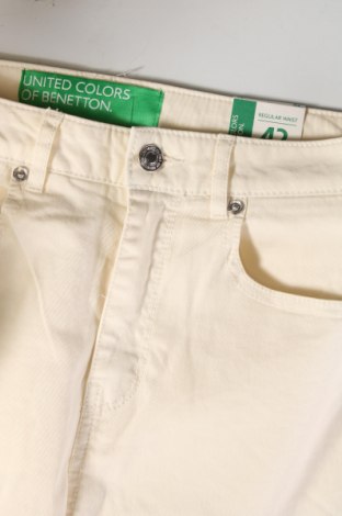 Damenhose United Colors Of Benetton, Größe L, Farbe Ecru, Preis 17,99 €