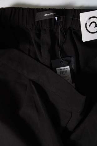 Pantaloni de femei Vero Moda, Mărime XL, Culoare Negru, Preț 61,49 Lei